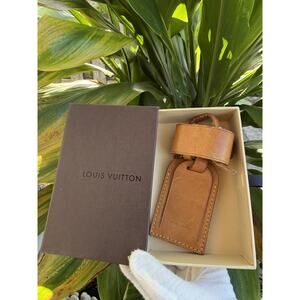 Louis Vuitton Vachetta Leather Luggage Tag and Poignet with Box Authentic